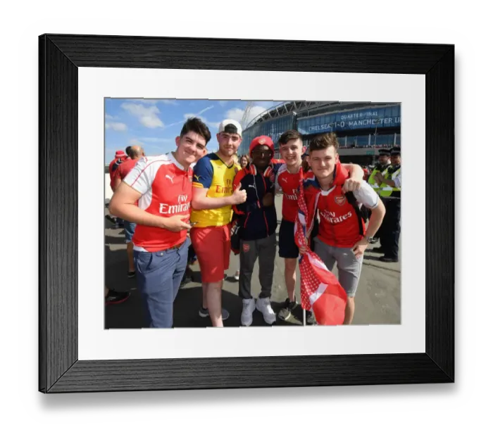 Framed Print : Arsenal FC Wins FA Cup: 2-1 Victory over Chelsea at Wembley (2017)