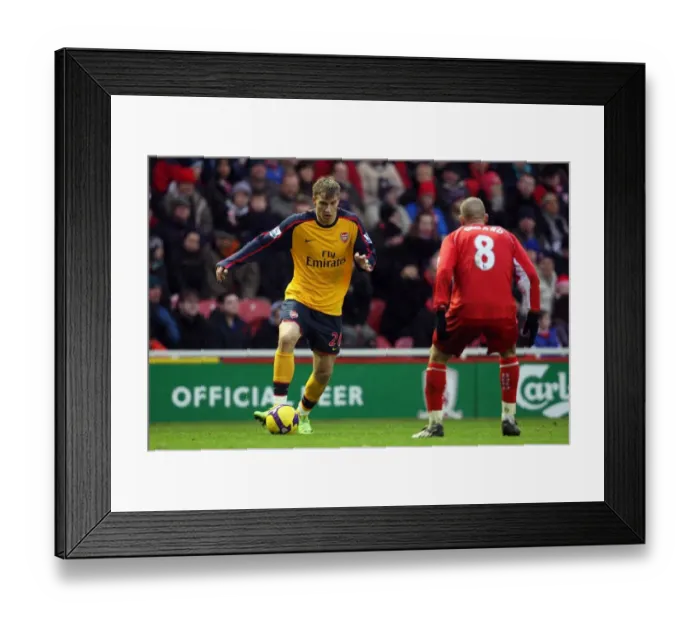Framed Print : Nicklas Bendtner (Arsenal) Didier Digard (Middlesbrough)