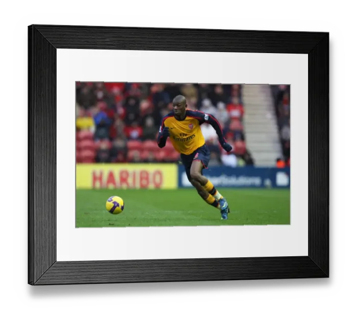 Framed Print : Abou Diaby vs Middlesbrough: Barclays Premier League Stalemate, December 2008 Framed Print : Abou Diaby vs Middlesbrough: Barclays Premier League Stalemate, December 2008