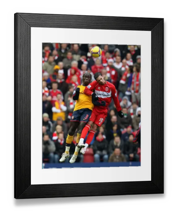 Framed Print : Bacary Sagna (Arsenal) Jeremie Aliadiere (Middlesbrough) Framed Print : Bacary Sagna (Arsenal) Jeremie Aliadiere (Middlesbrough)