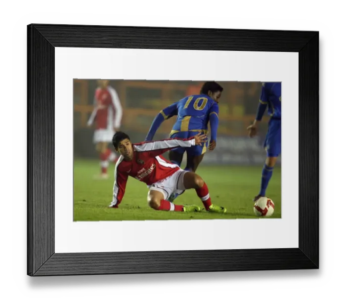 Framed Print : Eduardo (Arsenal) Joe Collins (Portsmouth)