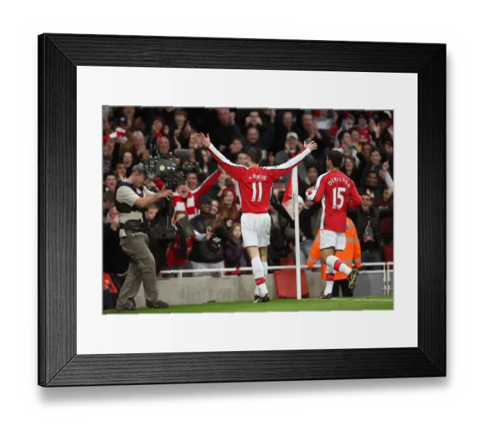 Framed Print : Robin van Persie's Thrilling Goal: Arsenal vs. Liverpool, 1:1, Barclays Premier League, Emirates Stadium (December 21, 2008)