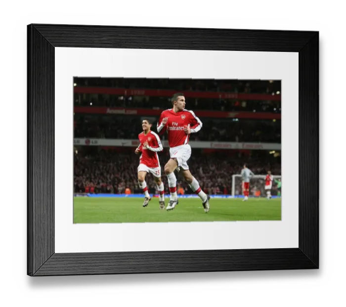 Framed Print : Van Persie's Thrilling Goal: Arsenal vs. Liverpool (2008)