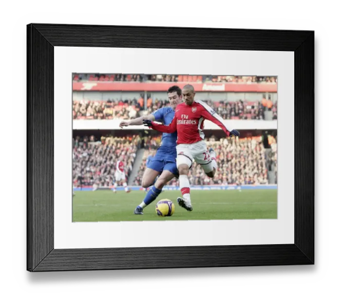 Framed Print : Gael Clichy (Arsenal) David Nugent (Portsmouth)