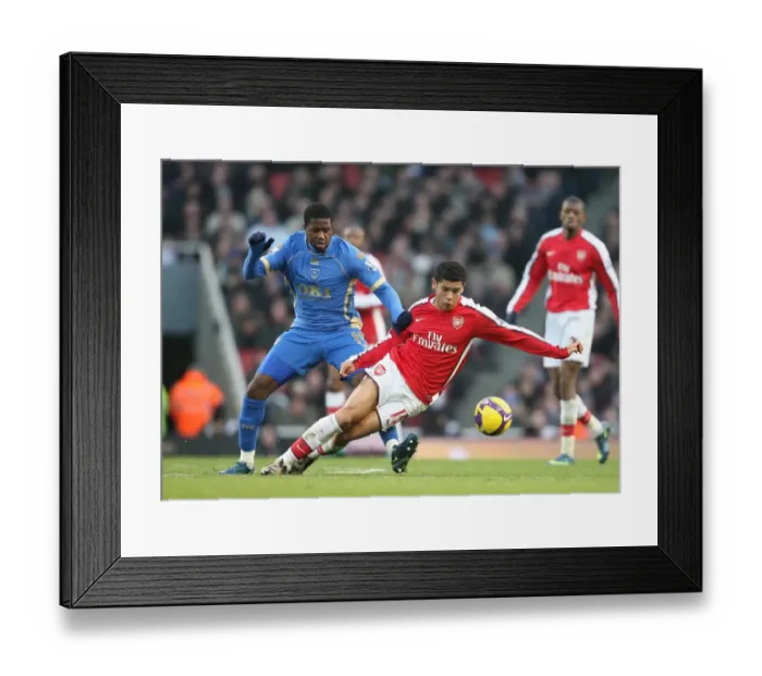 Framed Print : Denilson (Arsenal) Arnold Mvuemba (Portsmouth) Framed Print : Denilson (Arsenal) Arnold Mvuemba (Portsmouth)