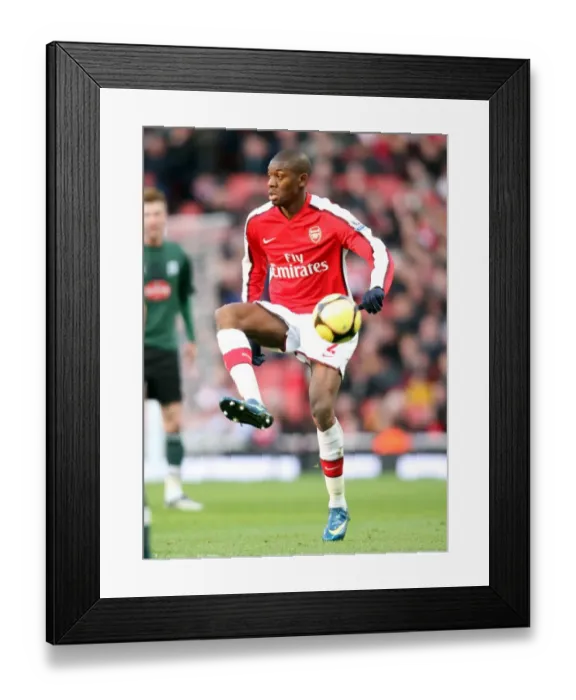 Framed Print : Dominant Diaby: Arsenal's 3:1 FA Cup Victory over Plymouth Argyle (2009)