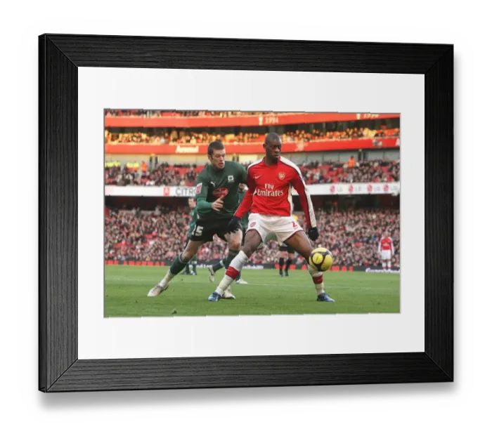 Framed Print : Abou Diaby (Arsenal) Jamie Mackie (Plymouth) Framed Print : Abou Diaby (Arsenal) Jamie Mackie (Plymouth)
