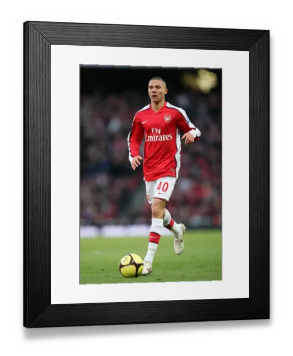Framed Print : Arsenal's Kieran Gibbs Stars in FA Cup Triumph over Plymouth Argyle (3-1) Framed Print : Arsenal's Kieran Gibbs Stars in FA Cup Triumph over Plymouth Argyle (3-1)