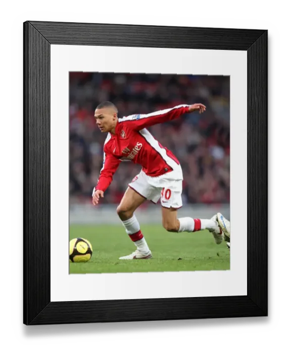 Framed Print : Kieran Gibbs in Action: Arsenal's Victory over Plymouth Argyle in FA Cup (3:1) Framed Print : Kieran Gibbs in Action: Arsenal's Victory over Plymouth Argyle in FA Cup (3:1)