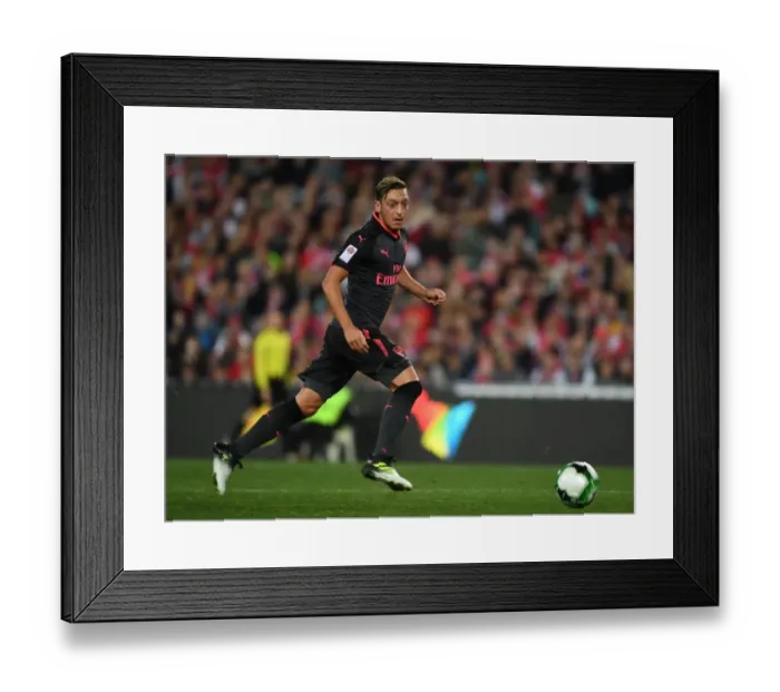 Framed Print : Mesut Ozil in Action: Sydney FC vs. Arsenal (2017) Framed Print : Mesut Ozil in Action: Sydney FC vs. Arsenal (2017)