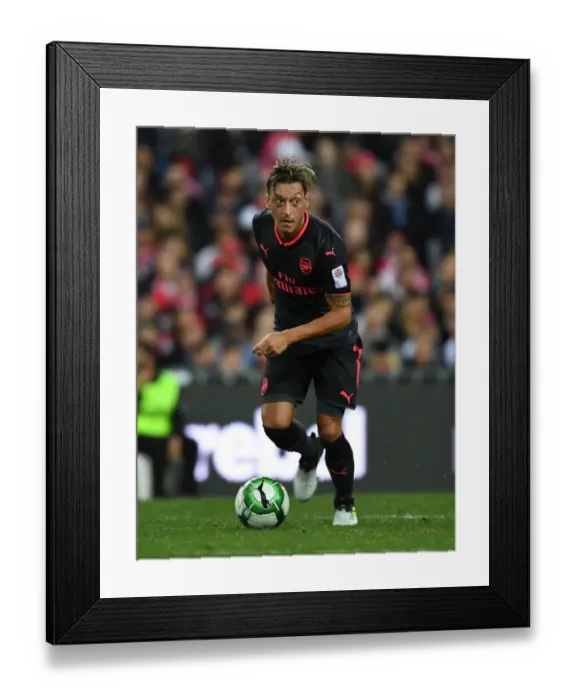 Framed Print : Mesut Ozil in Action: Arsenal vs. Sydney FC (2017)