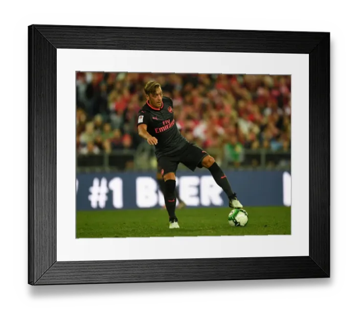 Framed Print : Mesut Ozil in Action: Arsenal vs. Sydney FC (2017)
