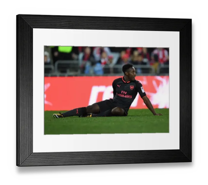 Framed Print : Danny Welbeck in Action: Sydney FC vs. Arsenal (2017) Framed Print : Danny Welbeck in Action: Sydney FC vs. Arsenal (2017)