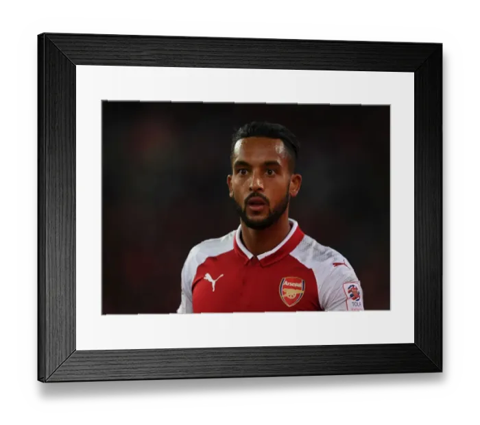 Framed Print : Theo Walcott in Action: Arsenal vs. Western Sydney Wanderers (2017-18), Sydney Framed Print : Theo Walcott in Action: Arsenal vs. Western Sydney Wanderers (2017-18), Sydney