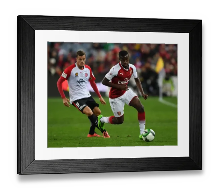 Framed Print : Arsenal's Eddie Nketiah Outsmarts Rory Bonevacia with Agile Move