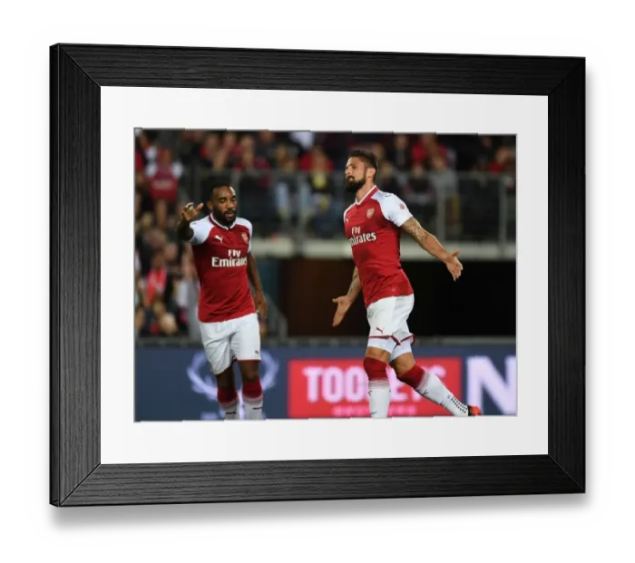 Framed Print : Olivier Giroud Scores Second Goal: Arsenal vs. Western Sydney Wanderers (2017-18) Framed Print : Olivier Giroud Scores Second Goal: Arsenal vs. Western Sydney Wanderers (2017-18)