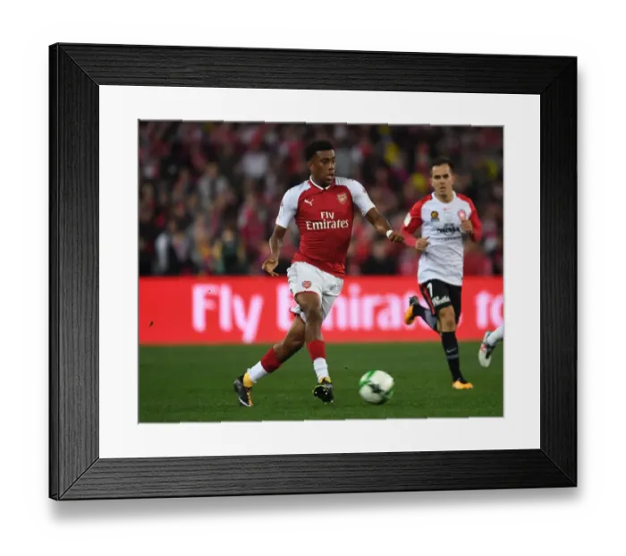 Framed Print : Alex Iwobi in Action: Arsenal vs. Western Sydney Wanderers, Sydney 2017
