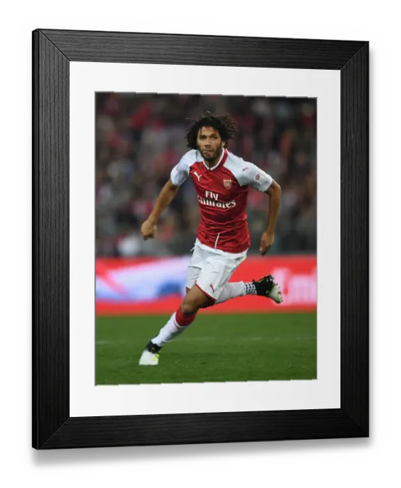 Framed Print : Mohamed Elneny in Action: Arsenal vs. Western Sydney Wanderers (2017-18) Framed Print : Mohamed Elneny in Action: Arsenal vs. Western Sydney Wanderers (2017-18)