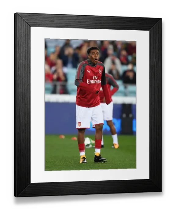 Framed Print : Alex Iwobi: Arsenal Star's Pre-Match Focus at Sydney's ANZ Stadium (July 2017) Framed Print : Alex Iwobi: Arsenal Star's Pre-Match Focus at Sydney's ANZ Stadium (July 2017)