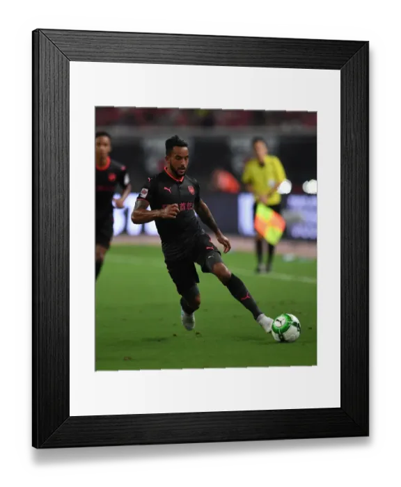 Framed Print : Theo Walcott in Action: Bayern Munich vs. Arsenal, Shanghai 2017 (Premier League Pre-Season)