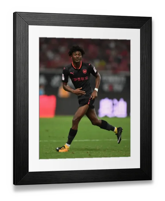 Framed Print : Ainsley Maitland-Niles in Action: Arsenal vs. Bayern Munich, Shanghai 2017