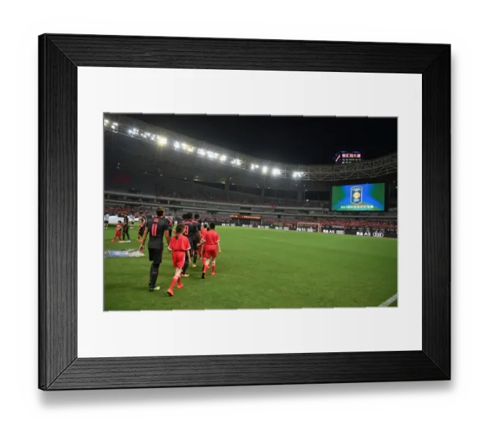 Framed Print : Arsenal vs. Bayern Munich: 2017 Pre-Season Clash in Shanghai