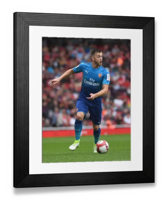 Framed Print : Calum Chambers in Action: Arsenal vs. SL Benfica - Emirates Cup 2017-18