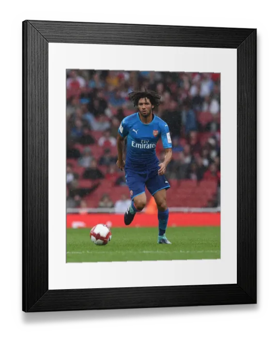 Framed Print : Mohamed Elneny (Arsenal). Arsenal 5: 2 SL Benfica. Emirates Cup Day One. Emirates Stadium Framed Print : Mohamed Elneny (Arsenal). Arsenal 5: 2 SL Benfica. Emirates Cup Day One. Emirates Stadium