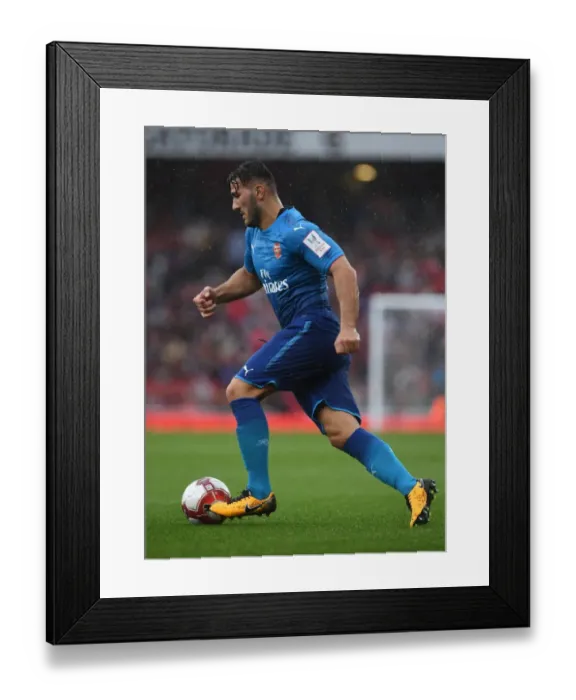 Framed Print : Sead Kolasinac in Action: Arsenal vs. SL Benfica, Emirates Cup 2017-18 Framed Print : Sead Kolasinac in Action: Arsenal vs. SL Benfica, Emirates Cup 2017-18