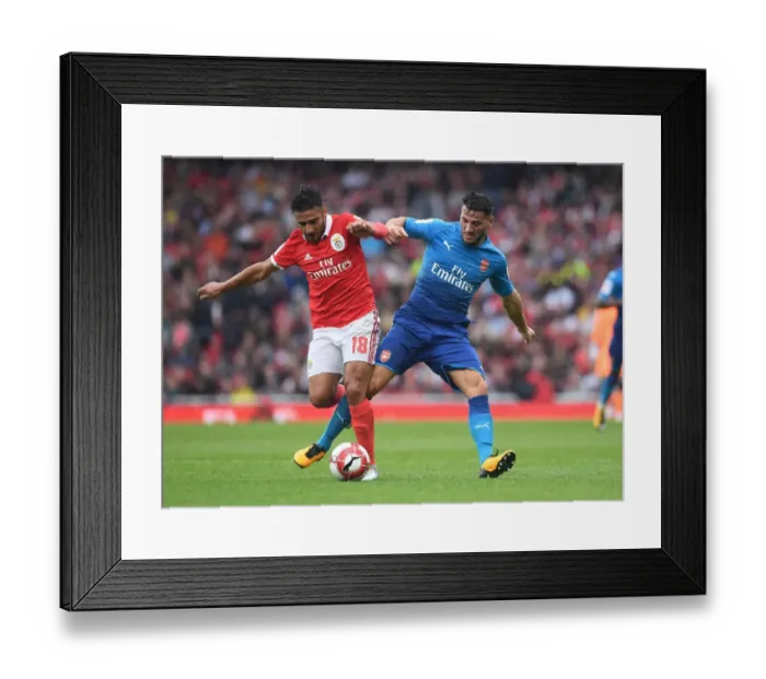Framed Print : Sead Kolasinac (Arsenal) Salvio (Benfica). Arsenal 5: 2 SL Benfica. Emirates Cup Day One Framed Print : Sead Kolasinac (Arsenal) Salvio (Benfica). Arsenal 5: 2 SL Benfica. Emirates Cup Day One