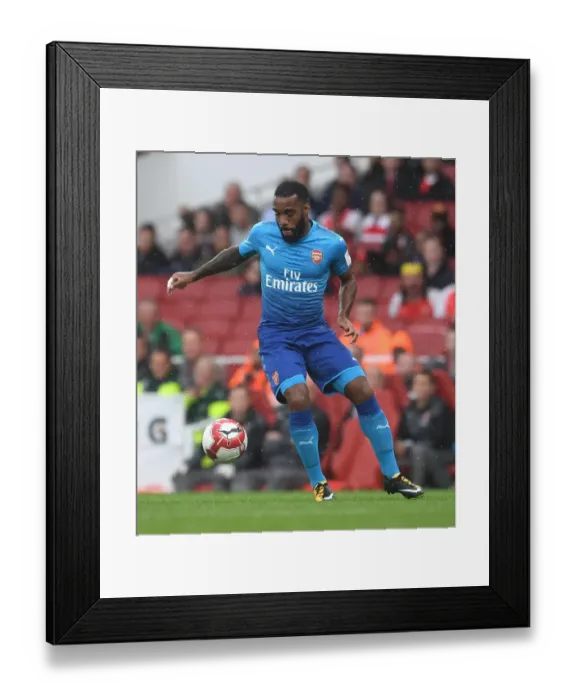 Framed Print : Alexandre Lacazette in Action: Arsenal vs SL Benfica, Emirates Cup 2017-18 Framed Print : Alexandre Lacazette in Action: Arsenal vs SL Benfica, Emirates Cup 2017-18