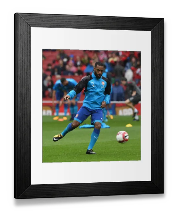 Framed Print : Alexandre Lacazette (Arsenal). Arsenal 5: 2 SL Benfica