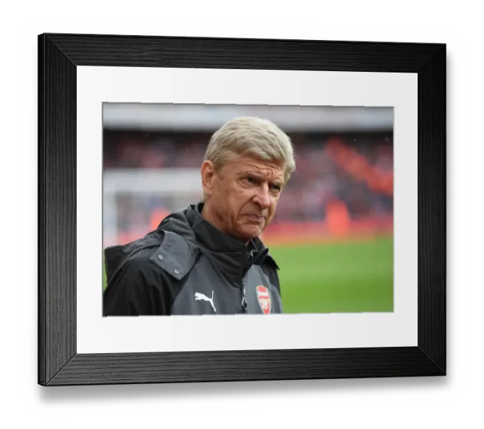Framed Print : Arsene Wenger: Arsenal Manager before Arsenal v Benfica at Emirates Cup 2017-18
