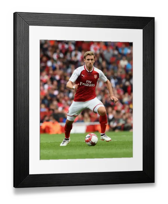 Framed Print : Nacho Monreal in Action: Arsenal vs Sevilla, Emirates Cup 2017-18 Framed Print : Nacho Monreal in Action: Arsenal vs Sevilla, Emirates Cup 2017-18