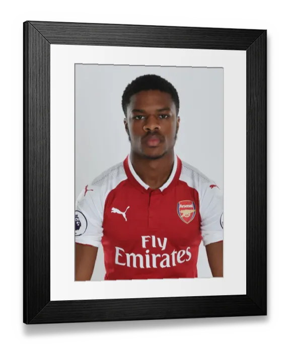 Framed Print : Chuba Akpom at Arsenal 2017-18 Team Photocall