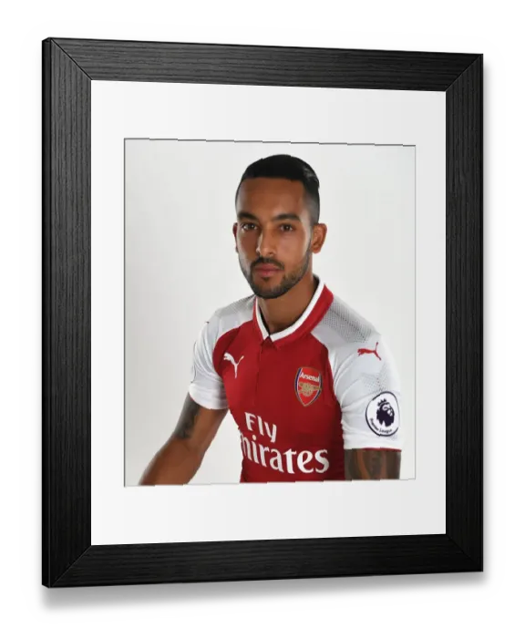 Framed Print : Theo Walcott at Arsenal Football Club 2017-18 Team Photocall Framed Print : Theo Walcott at Arsenal Football Club 2017-18 Team Photocall