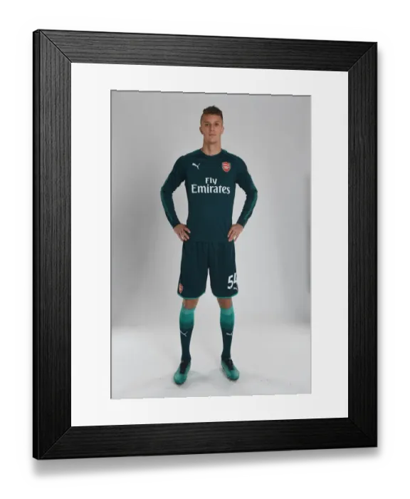 Framed Print : Arsenal FC 2017-18: Matt Macey at Arsenal 1st Team Photocall
