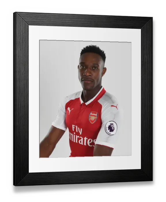 Framed Print : Danny Welbeck at Arsenal 2017-18 Team Photocall
