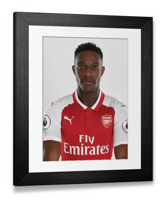 Framed Print : Danny Welbeck at Arsenal 2017-18 Team Photocall