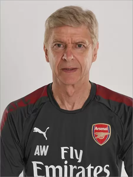 Arsenal FC: Arsene Wenger at 2017-18 Team Photocall