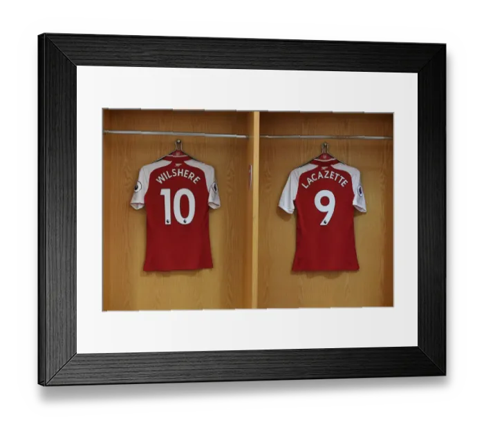 Framed Print : Arsenal First Team 2017-18: Arsenal Players Photocall at Emirates Stadium