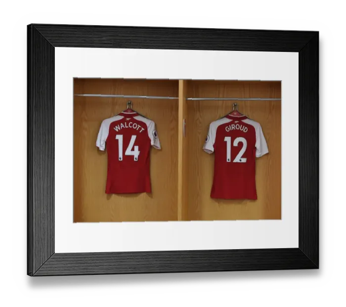 Framed Print : Arsenal First Team 2017-18 Photocall at Emirates Stadium