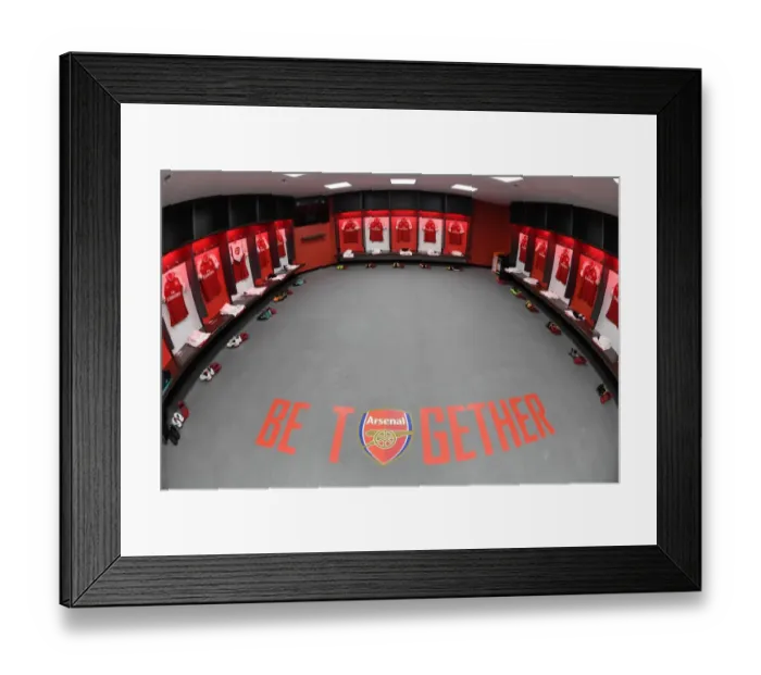 Framed Print : Arsenal Pre-Match Changing Room: FA Community Shield 2017-18 (Arsenal vs. Chelsea)