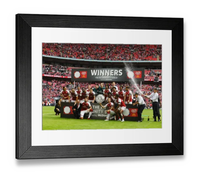 Framed Print : Arsenal Celebrate FA Community Shield Victory over Chelsea (2017-18) Framed Print : Arsenal Celebrate FA Community Shield Victory over Chelsea (2017-18)