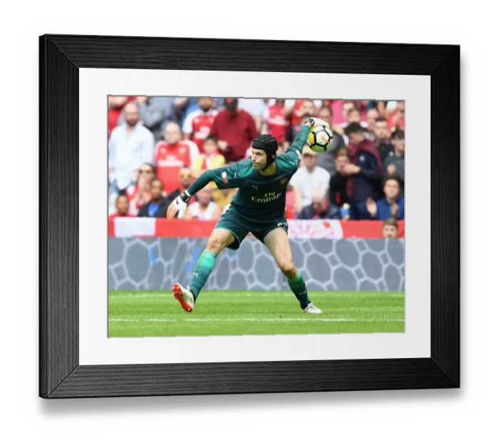 Framed Print : Focused Cech: Arsenal's Goalkeeper in FA Community Shield Showdown Against Chelsea (2017-18)
