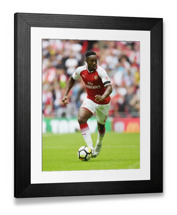 Framed Print : Danny Welbeck in Action: Arsenal vs. Chelsea - FA Community Shield 2017-18