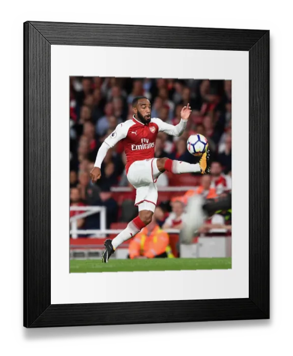 Framed Print : Alexandre Lacazette in Action: Arsenal vs Leicester City, Premier League 2017-18 Framed Print : Alexandre Lacazette in Action: Arsenal vs Leicester City, Premier League 2017-18