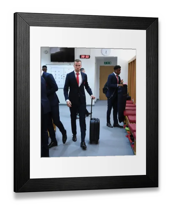 Framed Print : Rob Holding: Pre-Match Focus in Arsenal's Dressing Room (Arsenal v Leicester City, 2017-18)