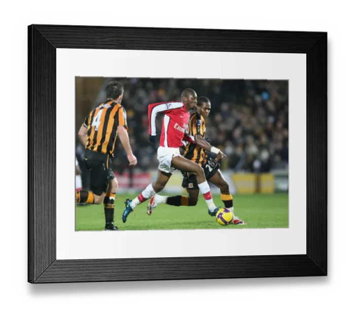 Framed Print : Arsenal's Abou Diaby Scores Twice Against Hull's Manucho: Arsenal 3-1 Hull City, Barclays Premier League, 17 / 01 / 2009 Framed Print : Arsenal's Abou Diaby Scores Twice Against Hull's Manucho: Arsenal 3-1 Hull City, Barclays Premier League, 17 / 01 / 2009