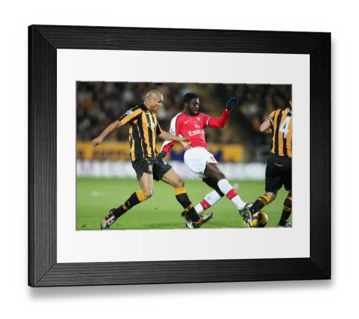Framed Print : Kolo Toure (Arsenal) Daniel Cousin (Hull)